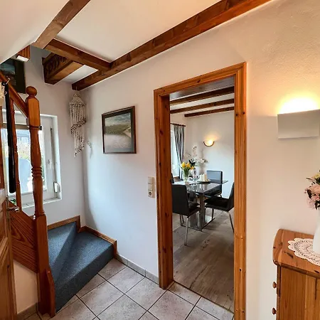 Elke Apartment *